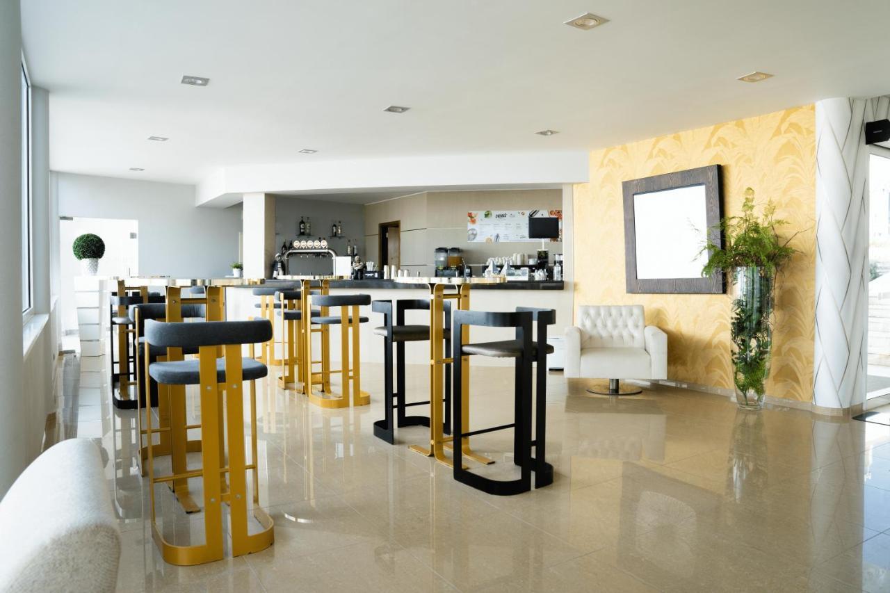 Hotel Cristal Praia Resort & Spa فييرا دي ليريا المظهر الخارجي الصورة